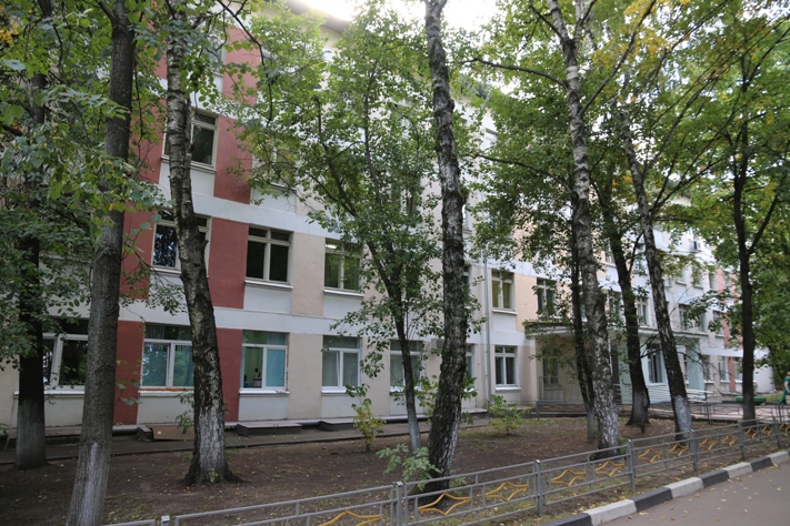 Городская поликлиника № 33 - фото